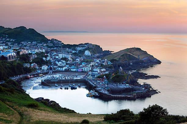 Lfracombe Holiday Apartment Close To Tunnels Beaches Ilfracombe Extérieur photo
